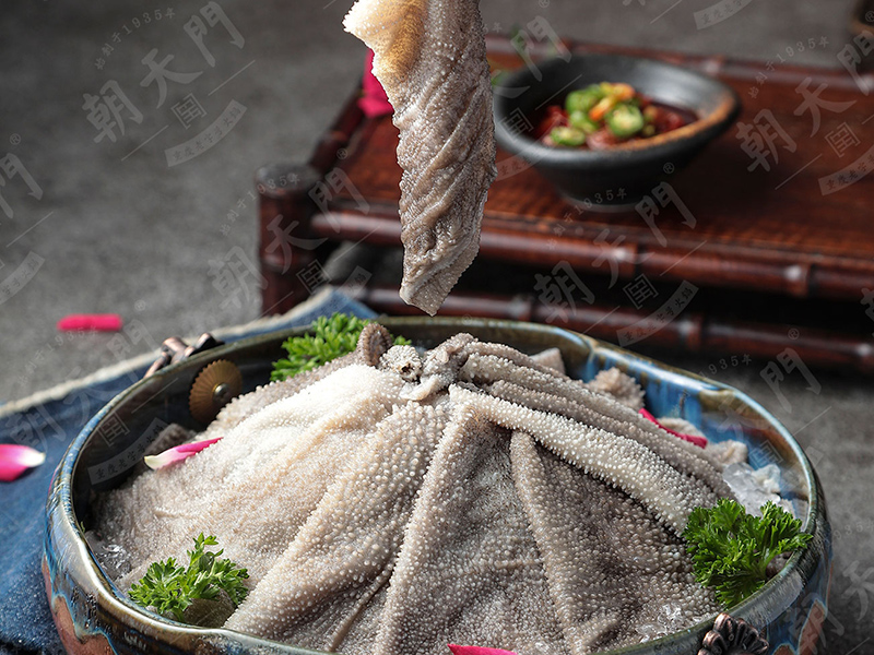 火鍋店服務(wù)員該如何引導(dǎo)顧客點(diǎn)菜？