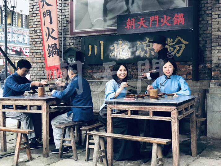 火鍋加盟品牌推薦，正宗老火鍋朝天門了解下