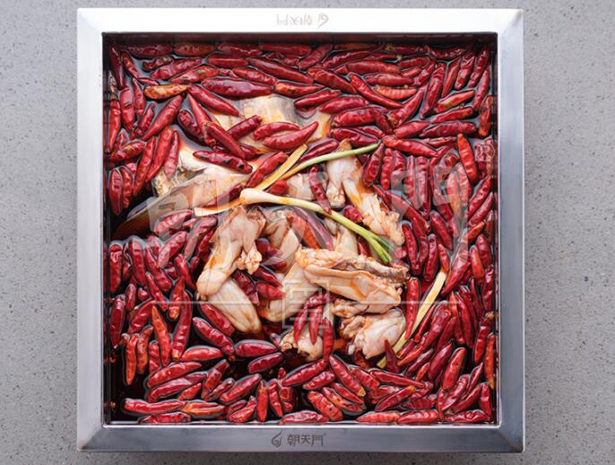 重慶火鍋加盟店的經(jīng)營(yíng)要點(diǎn)是什么？