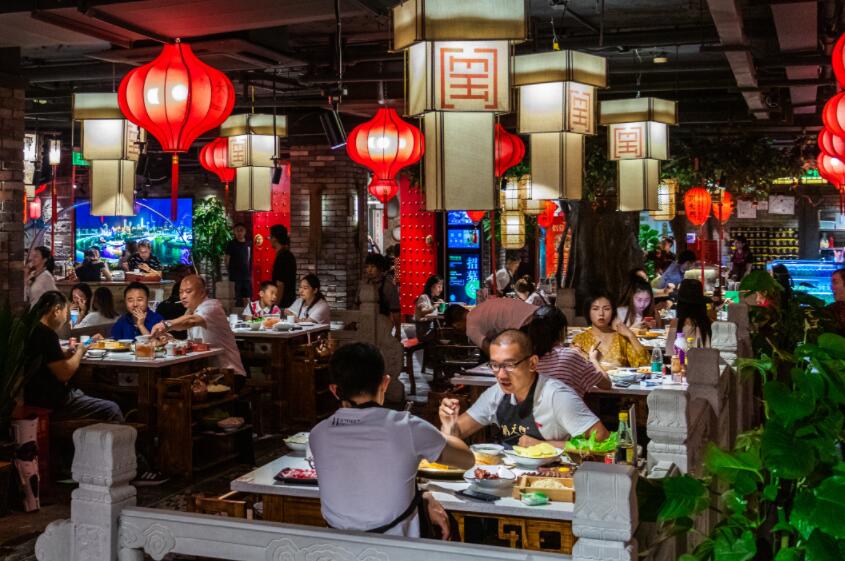 青銅峽開火鍋加盟店有哪些地方優(yōu)勢？