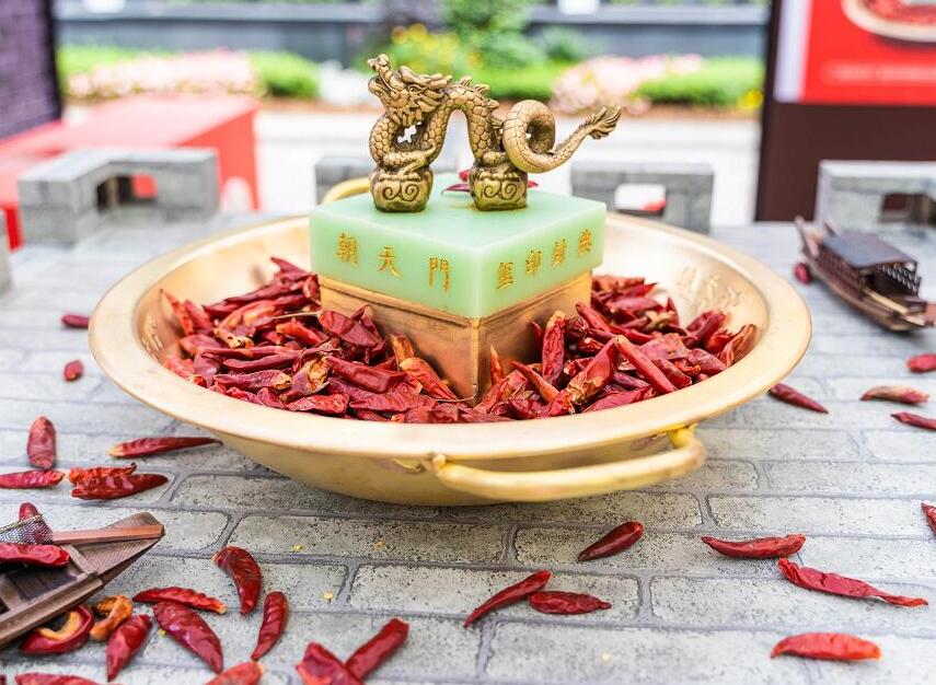 駐馬店開(kāi)火鍋加盟店如何差異化發(fā)展？