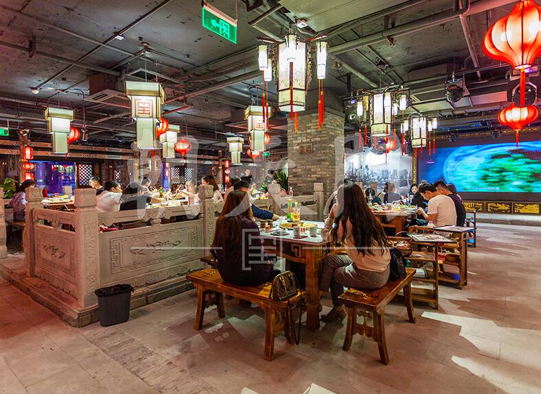 知名品牌火鍋有哪些？如何對比選擇？