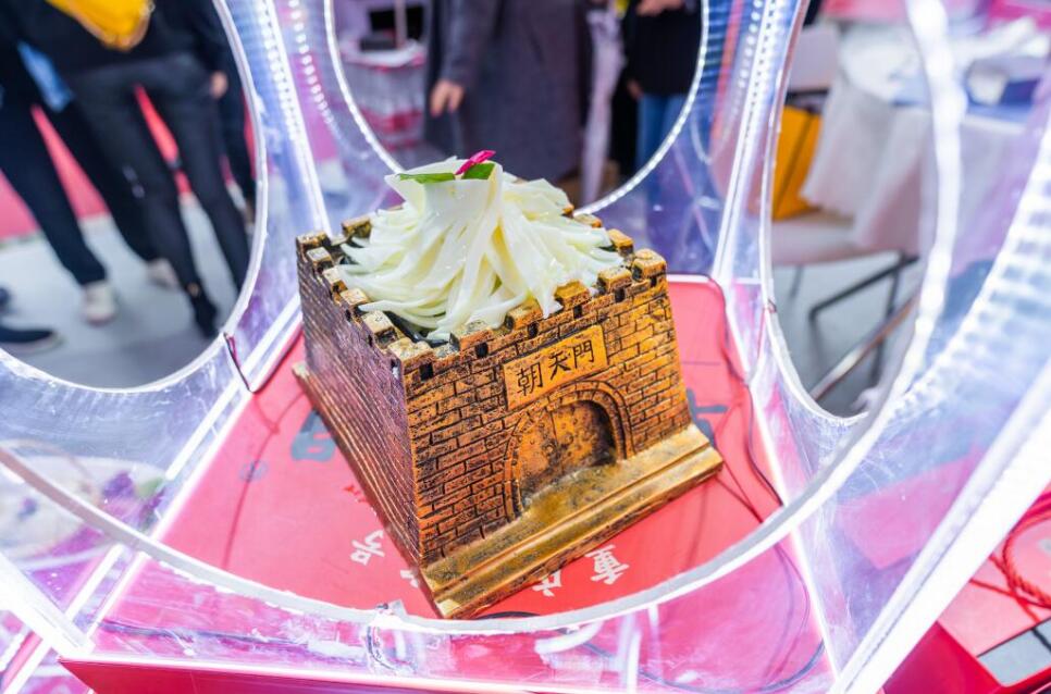 臨湘開(kāi)火鍋加盟店，如何維護(hù)好與顧客的關(guān)系