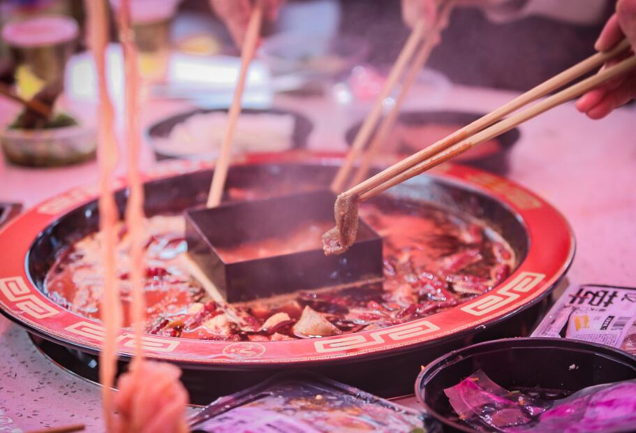 宜昌開火鍋加盟店，如何讓顧客贊不絕口？