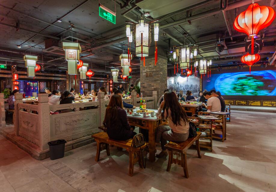 為什么不少年輕人都辭職去開火鍋店了？