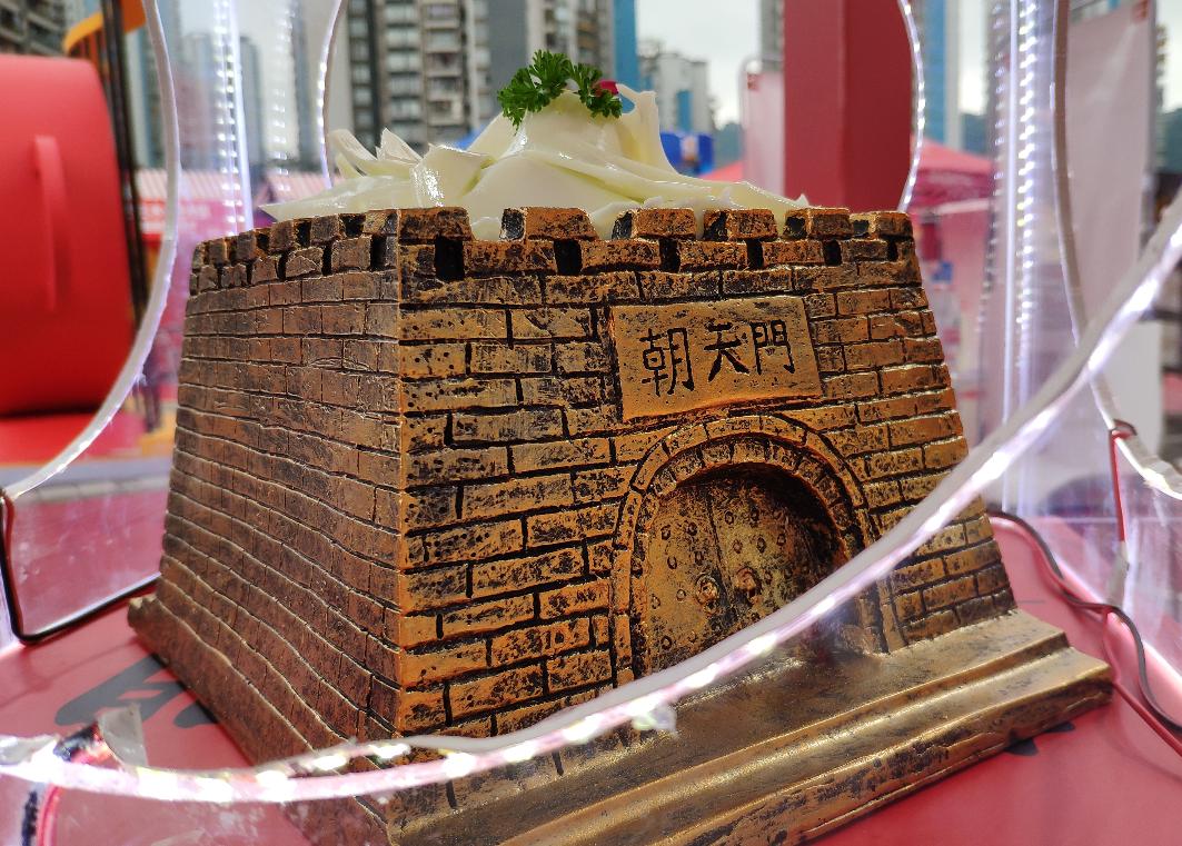 冬季吃什么暖和？鮮香菌湯火鍋?zhàn)萄a(bǔ)身心！