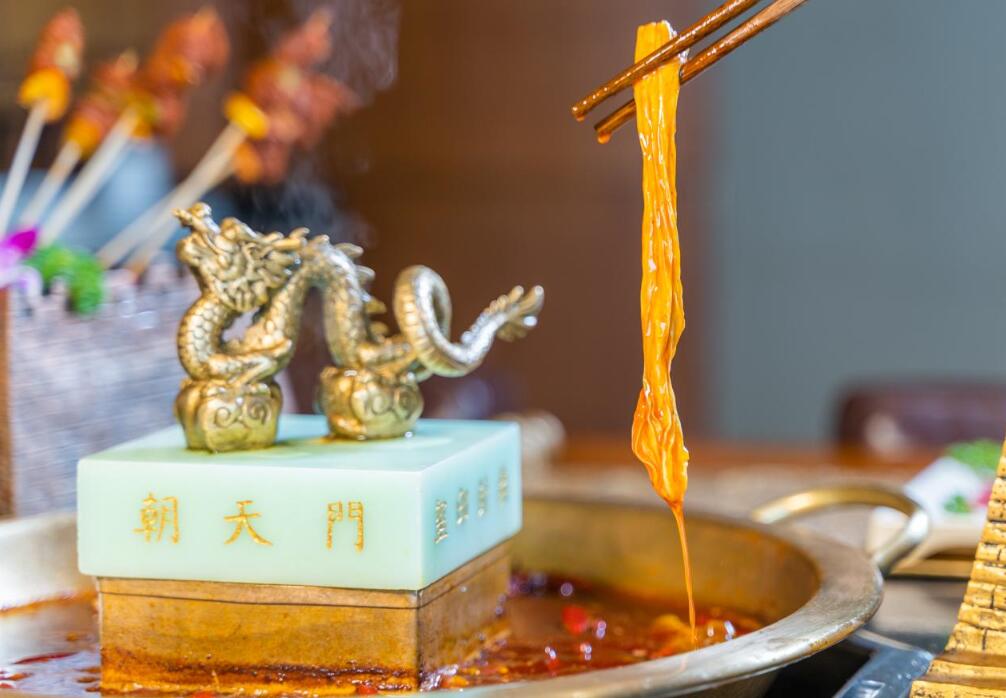 2022年火鍋加盟店如何征戰(zhàn)夜場(chǎng)？