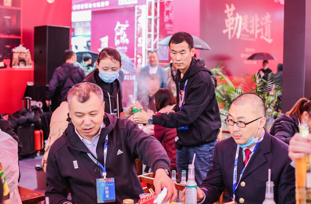 餐飲本質(zhì)是服務(wù)業(yè)，這樣做服務(wù)，才有回頭客！