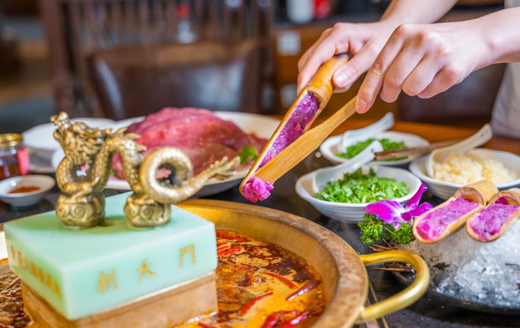 火鍋未來發(fā)展趨勢，開一家火鍋店，這幾點要知道！