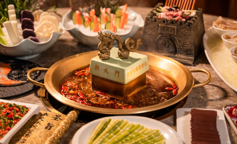 又到了吃春筍的季節(jié)，火鍋竹筍，美味養(yǎng)生！