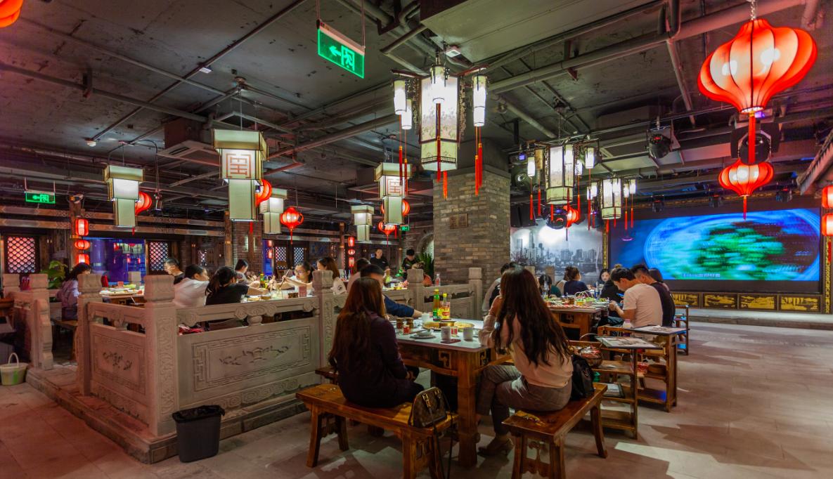 火鍋店燈光設(shè)計為何重要？看完這三點原因你就知道！